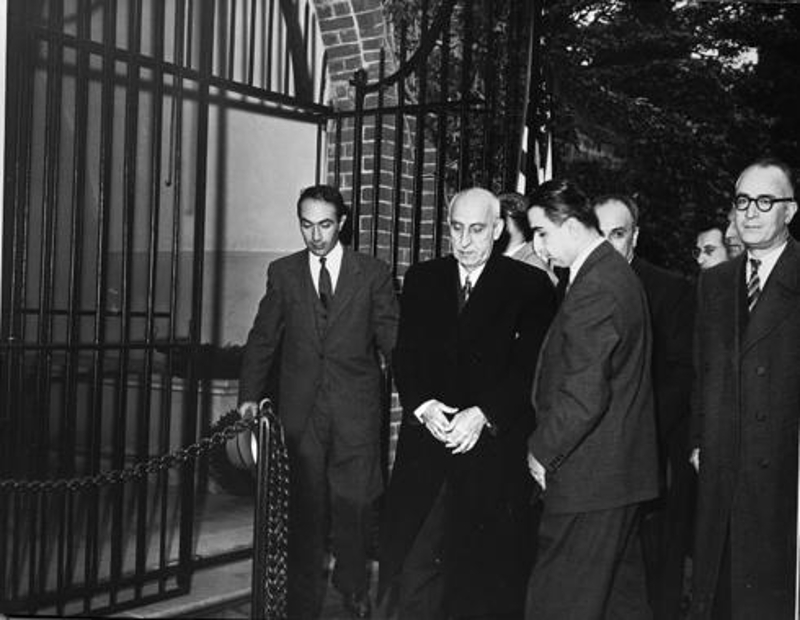 Mohammed-Mossadegh-07