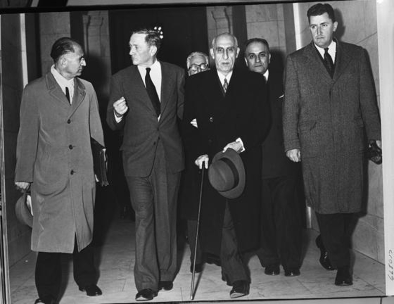 Mohammed-Mossadegh-11