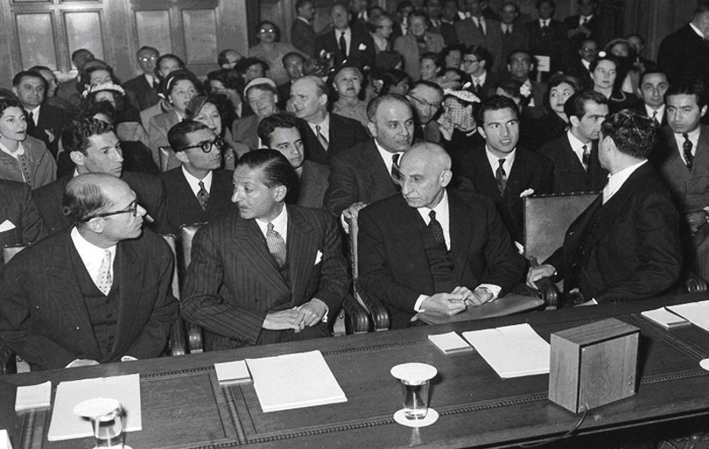 Mohammed-Mossadegh-17