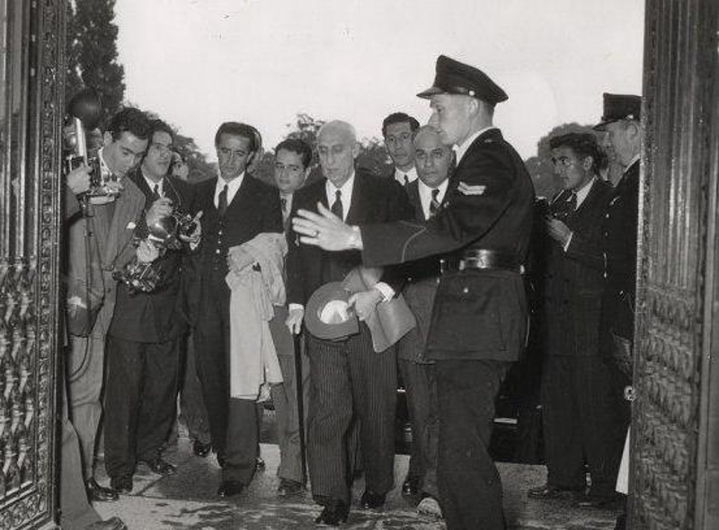 Mohammed-Mossadegh-24