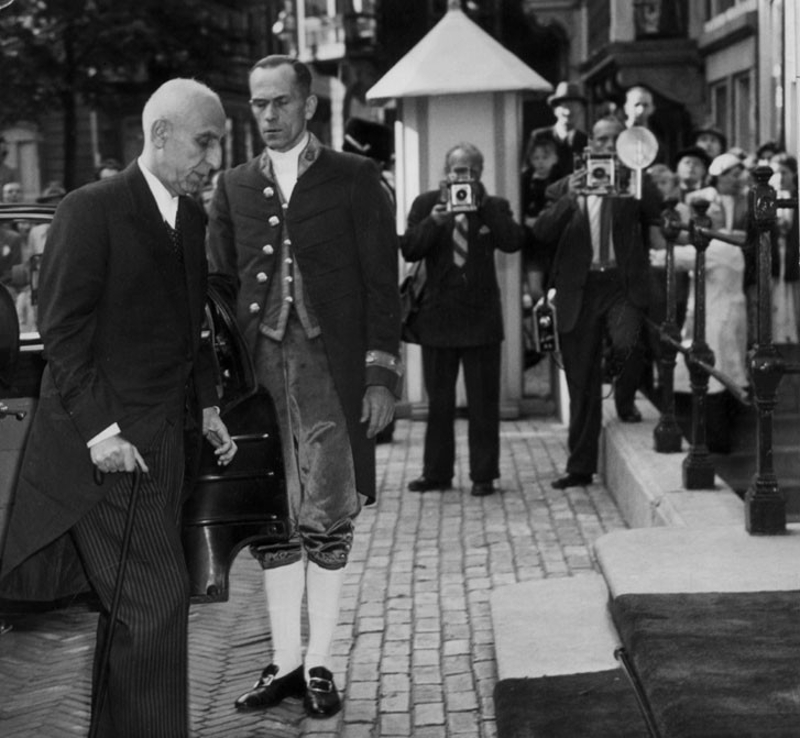 Mohammed-Mossadegh-30