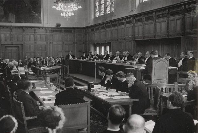 Mohammed-Mossadegh-44