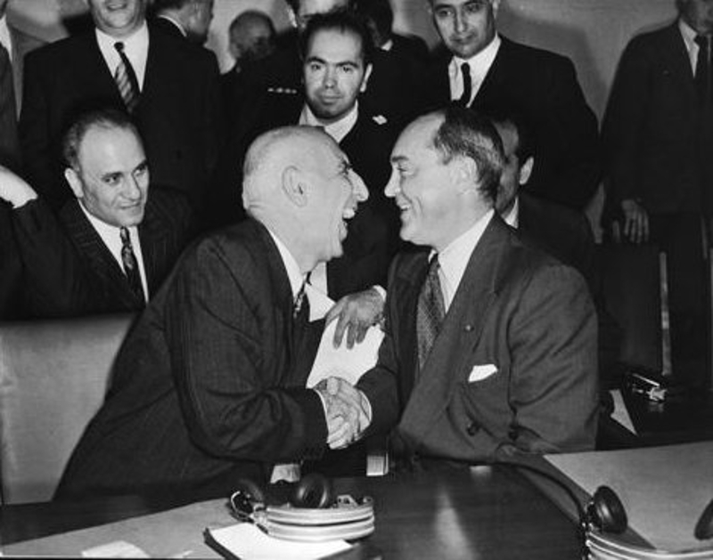 Mohammed-Mossadegh-58